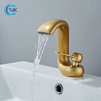 Altın Banyo Havzası Musluk Soğuk Sıcak Su musluk bataryası Pirinç Şelale Banyo lavabo musluğu Siyah Tek Kolu Tek Delik Tapware  5