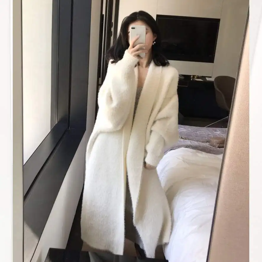 Moda Triko kadın Gevşek Ceket Kalın Sıcak Tembel Tarzı Lolita Hottie Uzun Hırka Boy Beyaz Zarif Kazak Palto